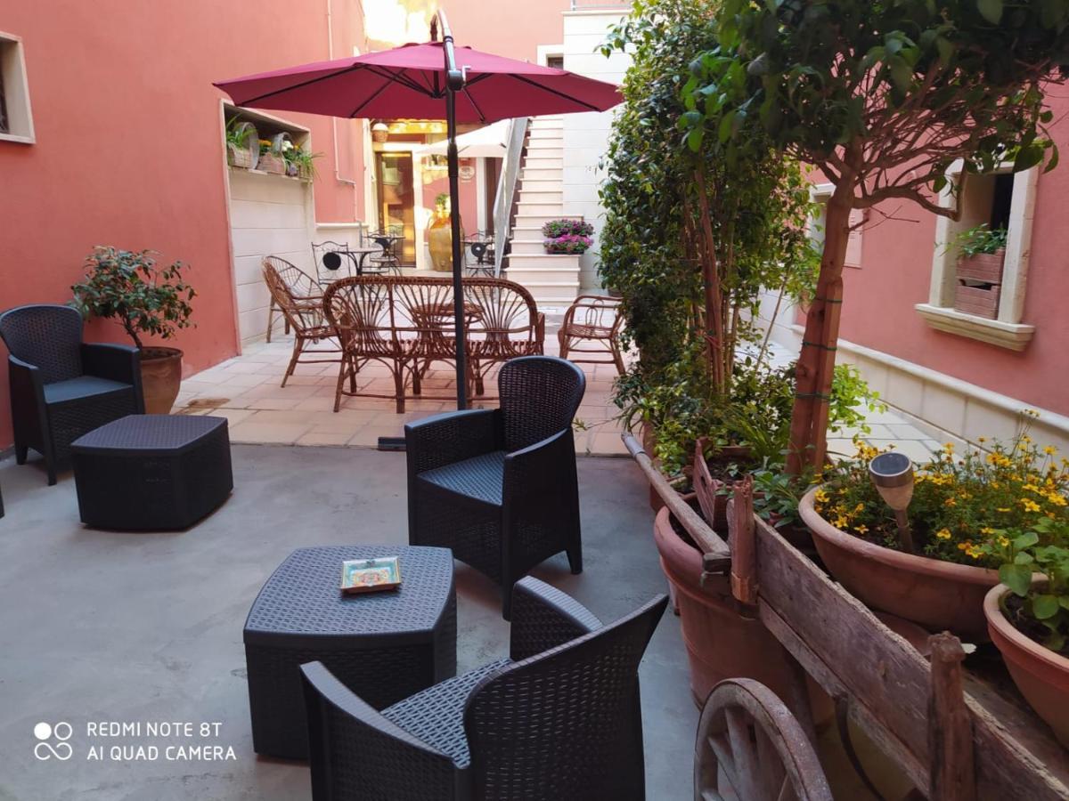 B&B Corte Dei Figuli San Pietro in Lama Exterior foto